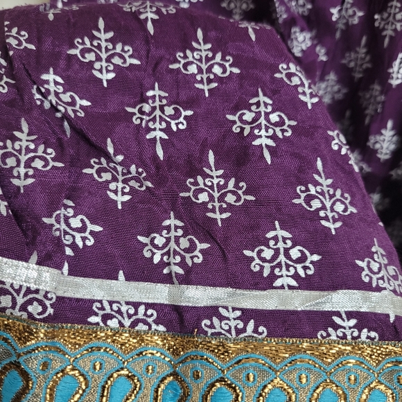 Global Desi Short Kurti - Picture 4 of 7